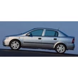 Opel Astra G Sedan, Lépcsőshátú 4 ajtós műanyag csomagtértálca csúszásgátlóval, fekete színben 1998-2009, 101106C