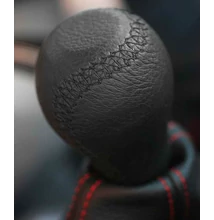 OPEL, RENAULT univerzális fekete váltógomb fekete varrással, felemelhető hátrameneti fokozathoz CP10059